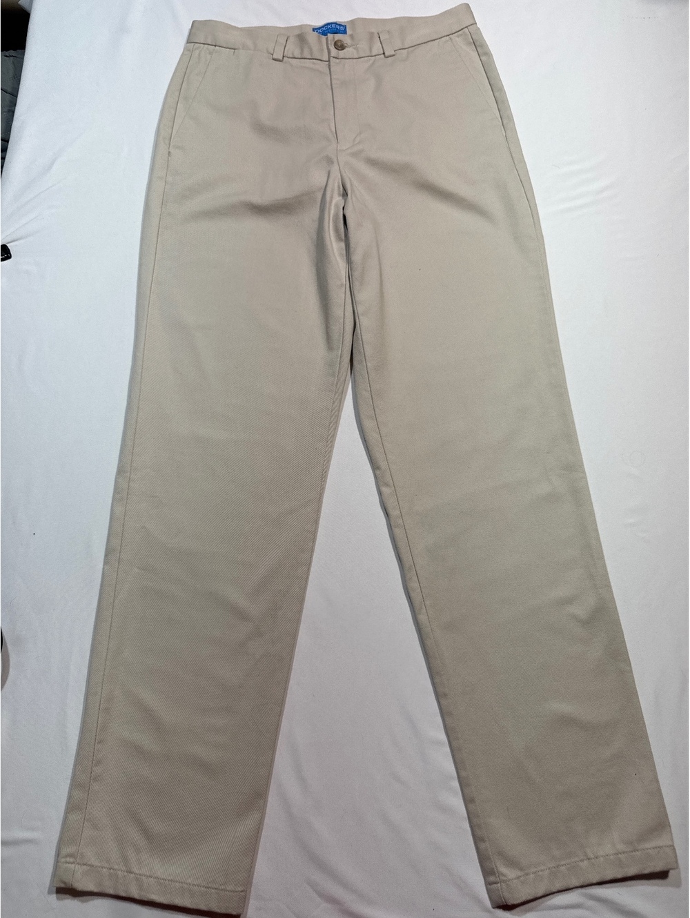 Dockers Women's Classic Khaki Pants with Stain Defender - A+